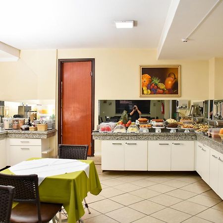 Hotel Casa Nova Varzea Grande  Ngoại thất bức ảnh